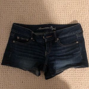 American Eagle jean shorts size 4.